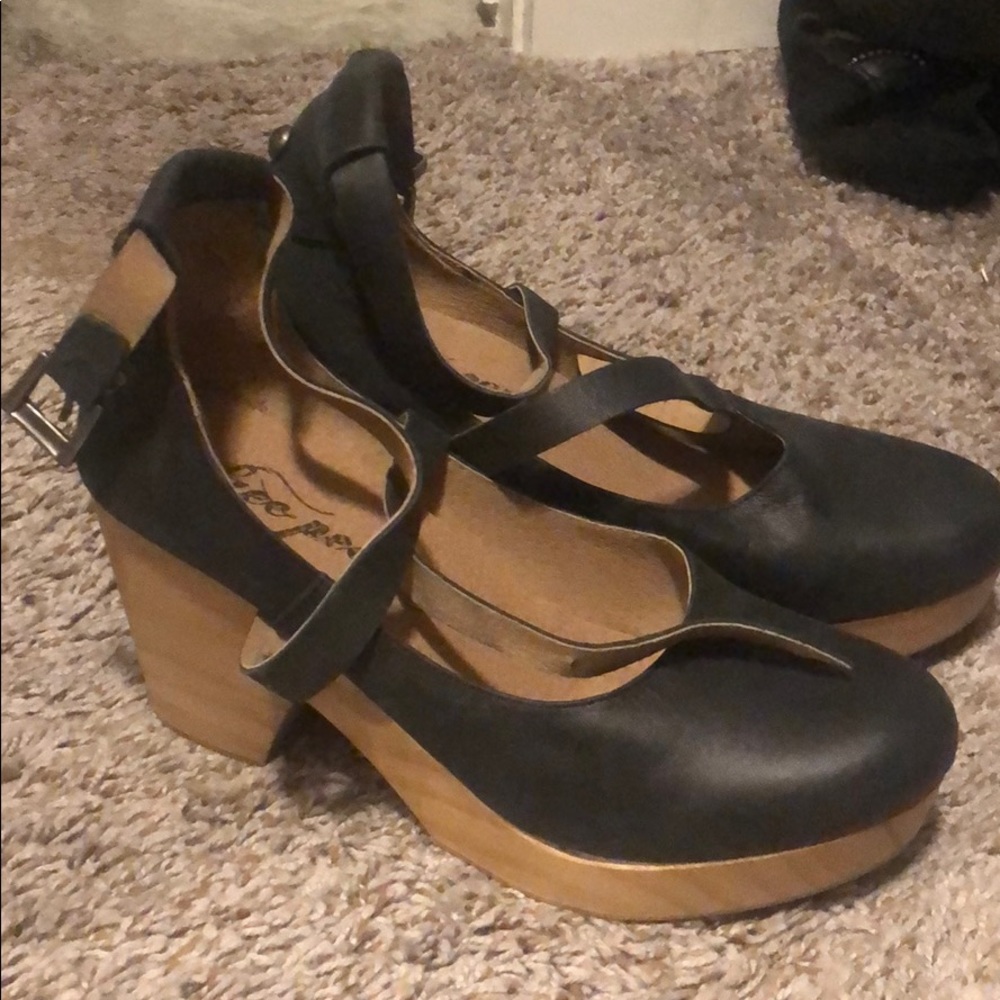 Free People cute Mary Janes